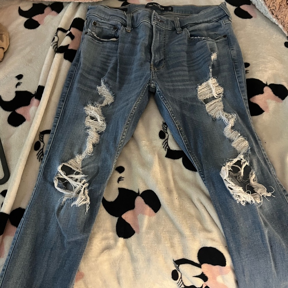 Hollister skinny jeans